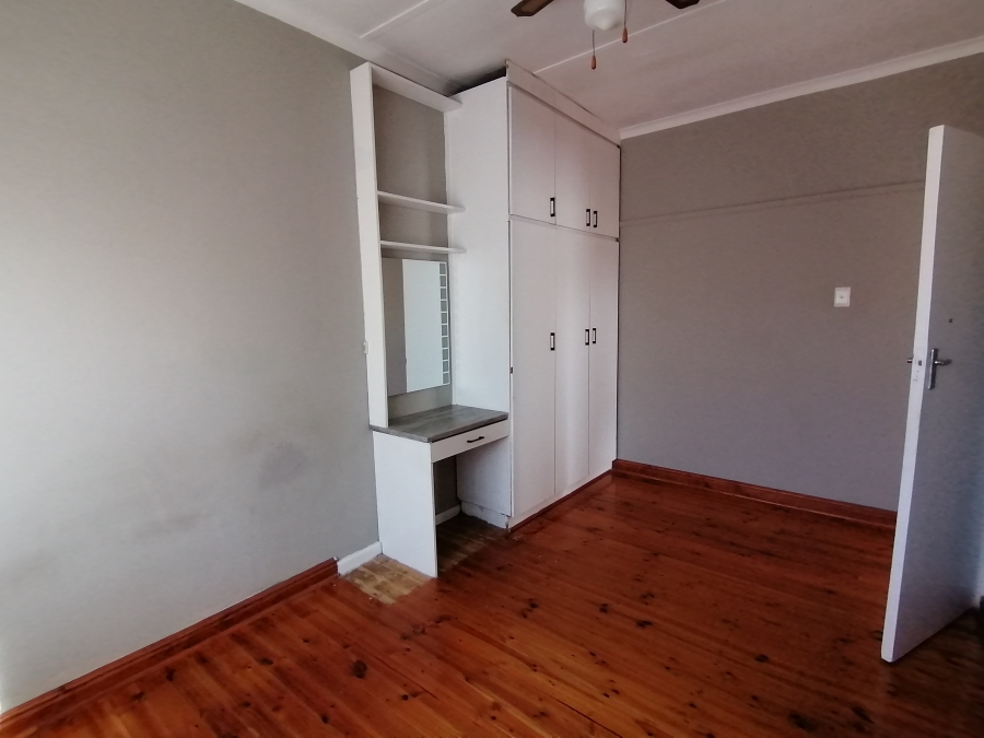 2 Bedroom Property for Sale in Forest Hill Eastern Cape